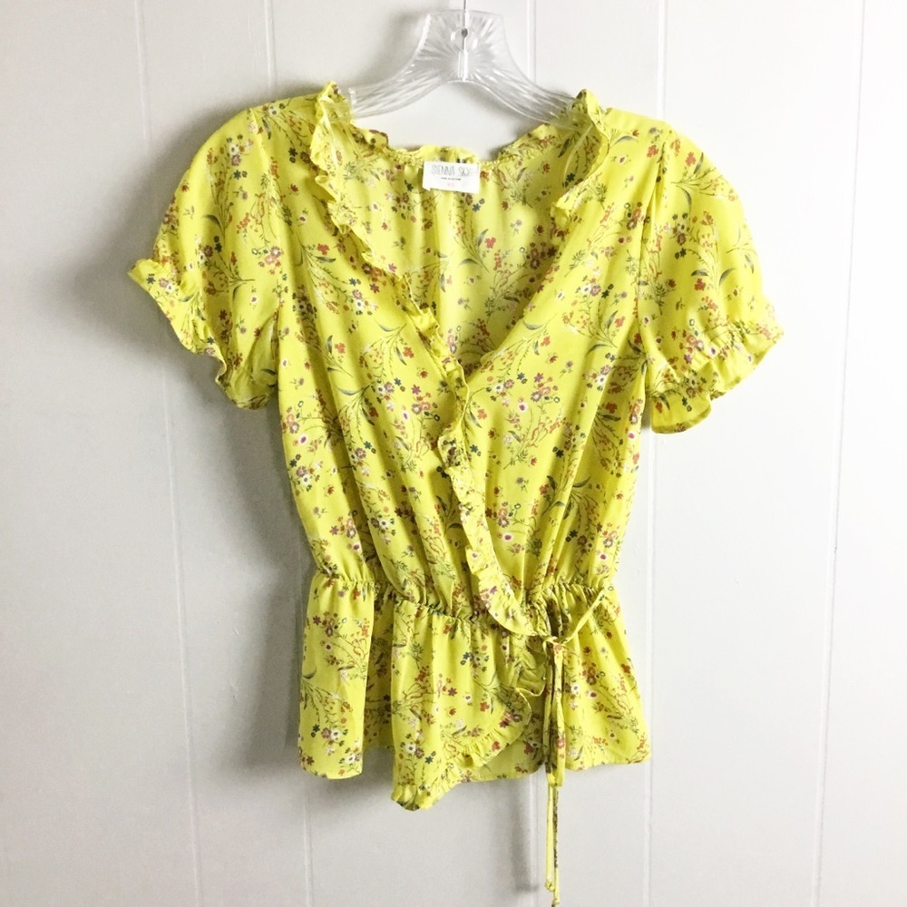 Sienna Sky Yellow Floral Summer Top Size XS